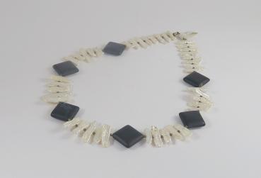 Onyx / Perlenkette